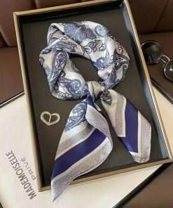 Khăn Lụa Vintage Hoa Văn Xanh Navy